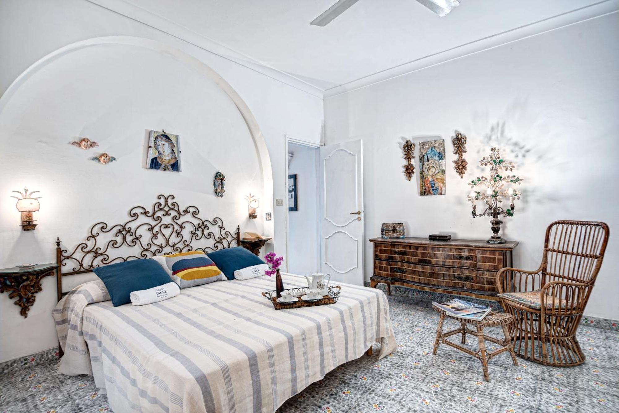 Villa Goldfinger Капри Экстерьер фото